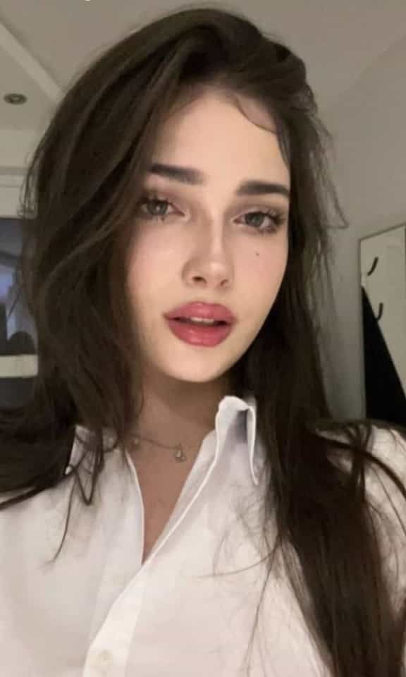 Random video calls with girls